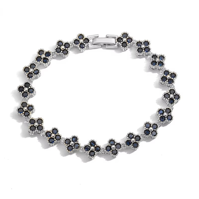 ,AAAAA Brass 18K Gold-Plated Flower Necklace Bracelet Jewelry Set ，For Christmas Gift for Women and Best Friend